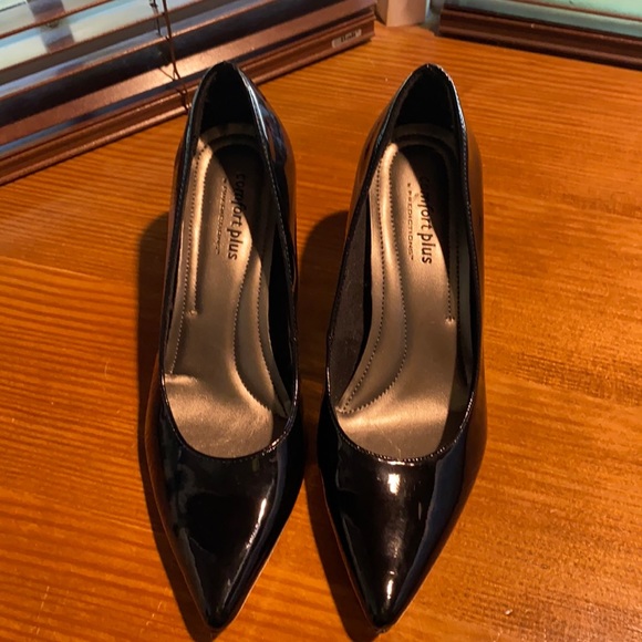Patent Leather kitten heels